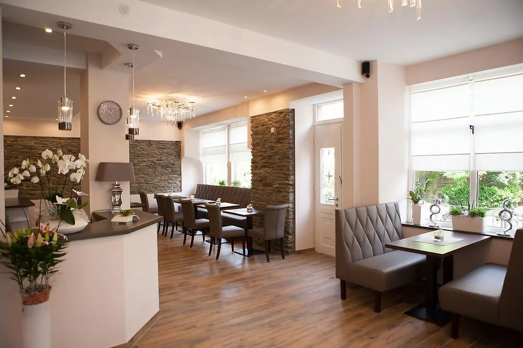 Hotel Ravene-1