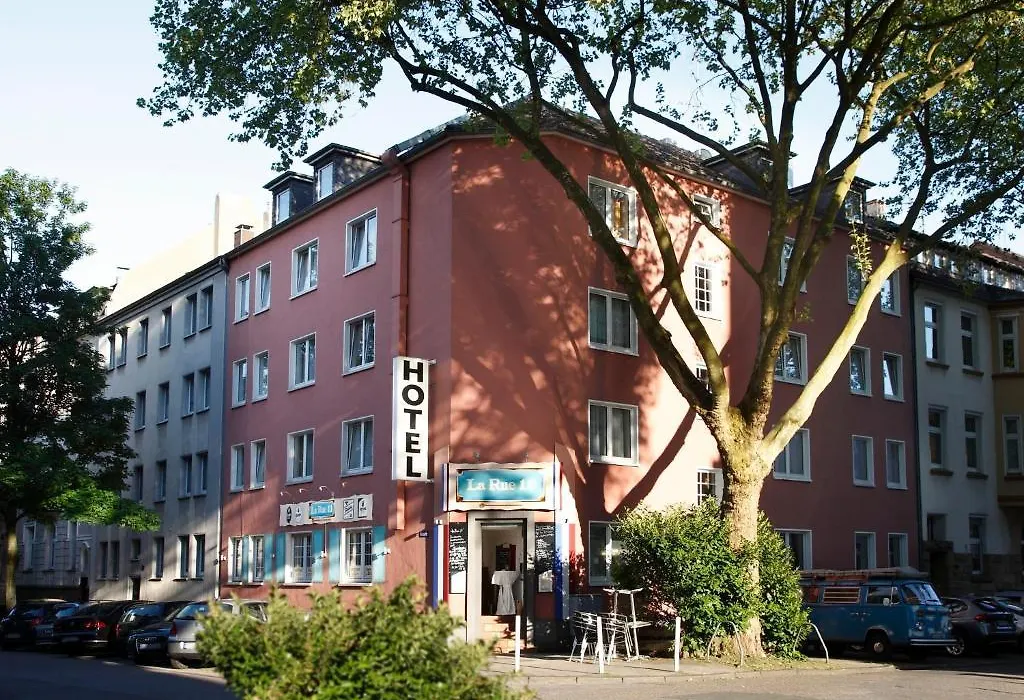 Stadt-Gut-Hotel Rheinischer Hof-1