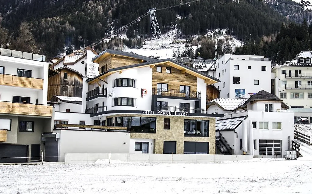 Hotel Garni Persutt-1