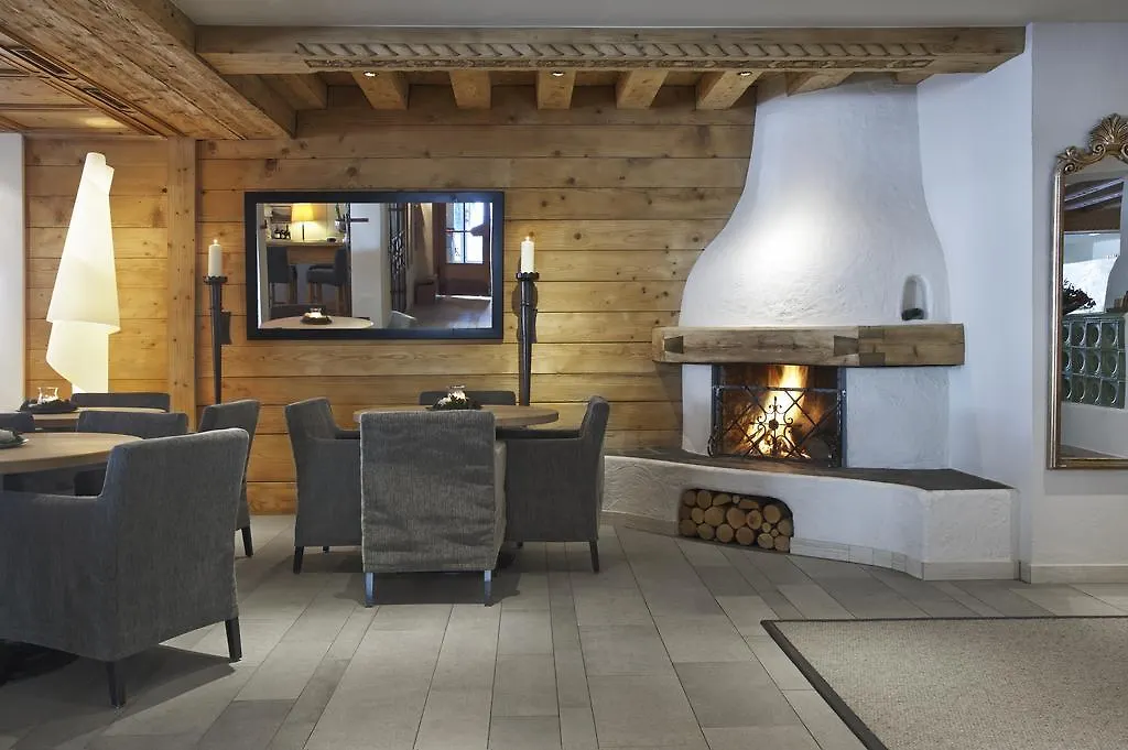Hotel Edelweiss-1