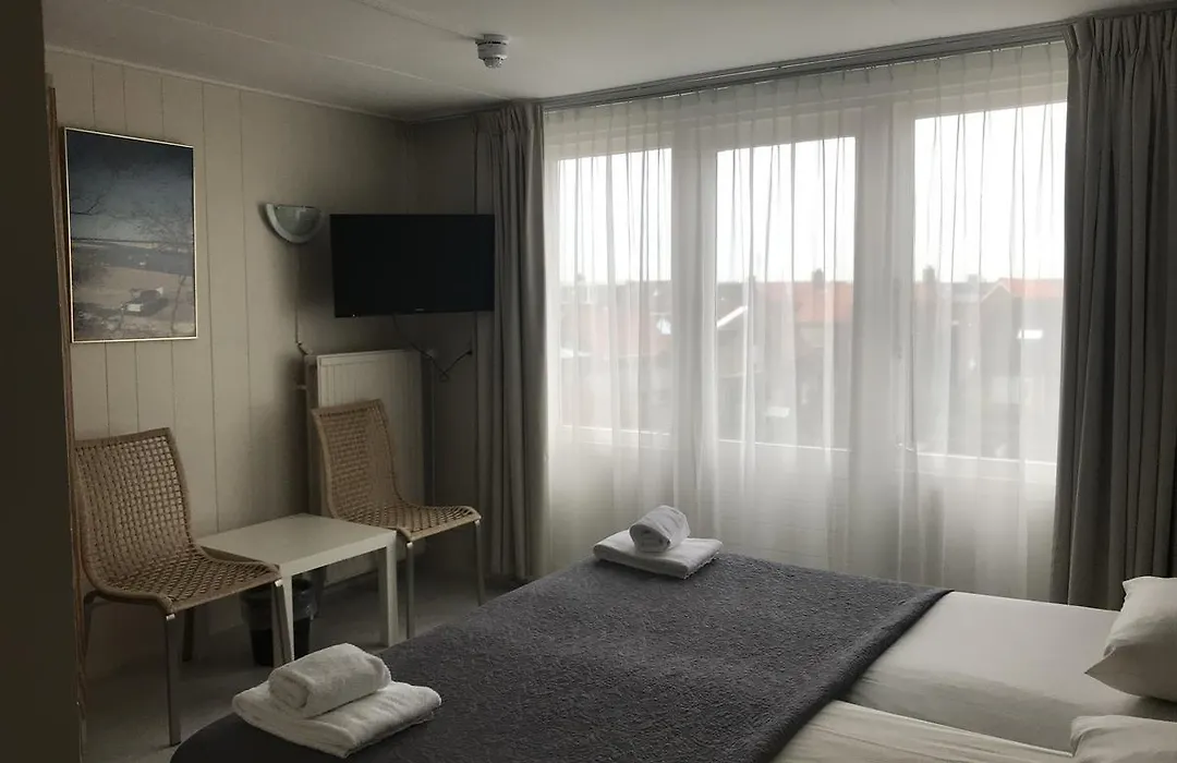 Hotel Valkenhof-1