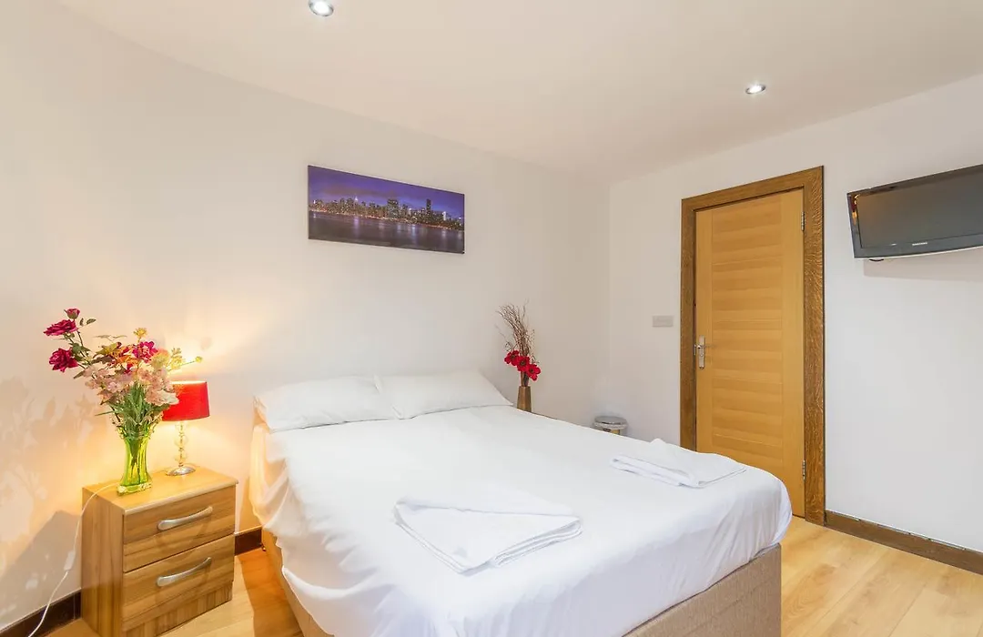 Brick Lane Hotel-1