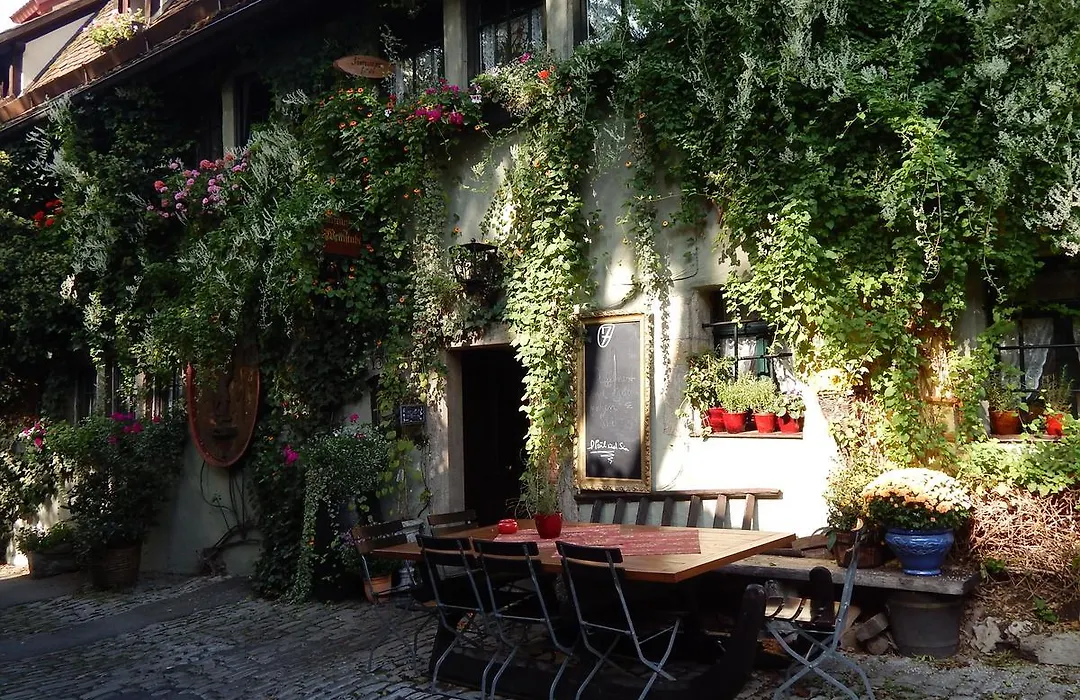 Altfraenkische Weinstube-1