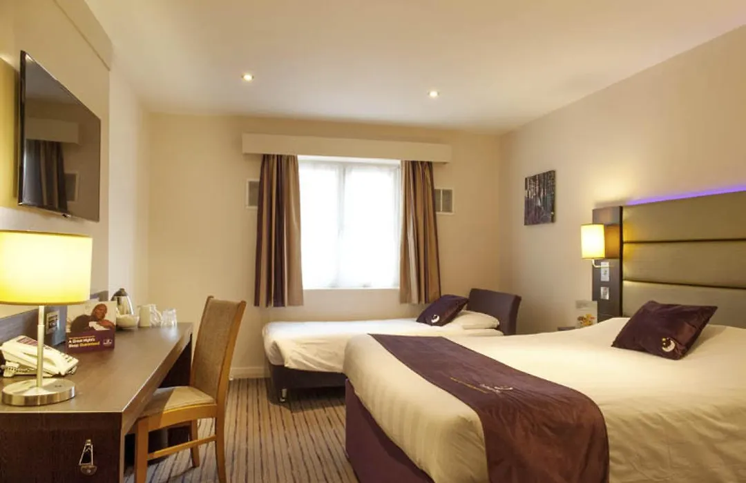 Premier Inn London Holborn-1