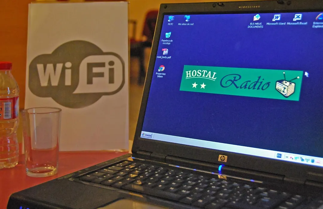 Hostal Radio Barcelona-1
