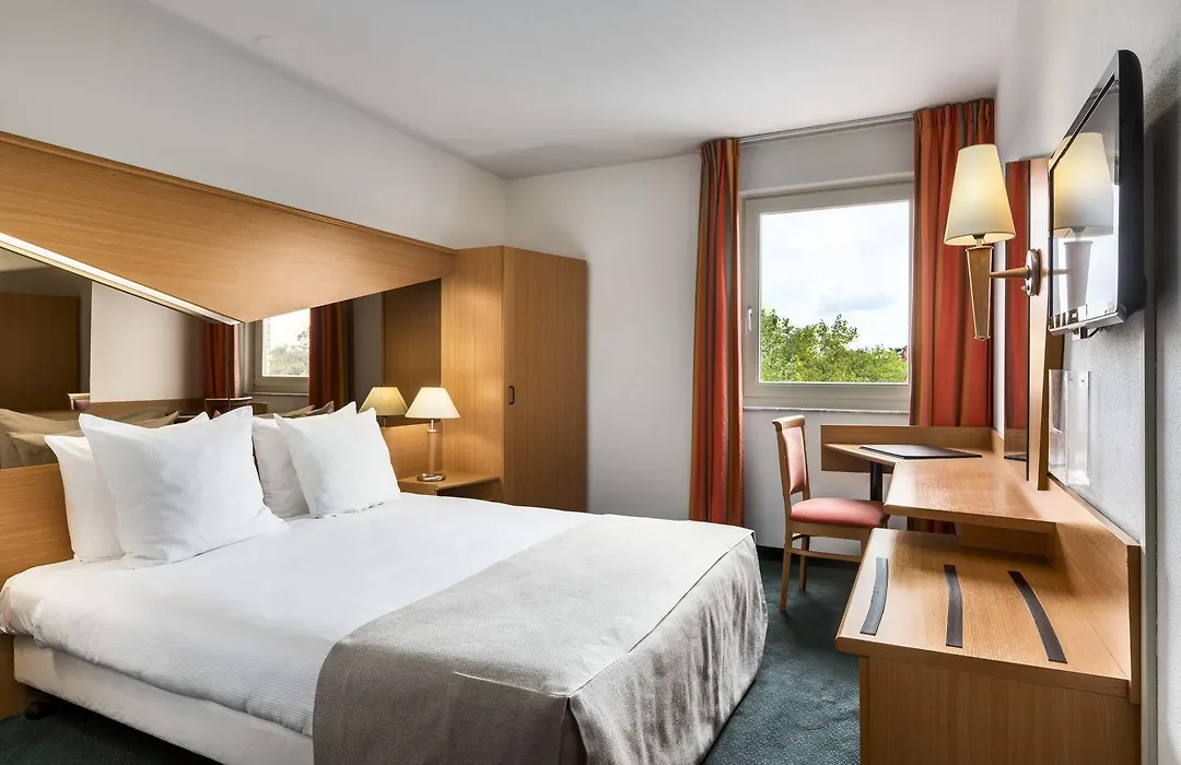 Nh Best Hotel-1