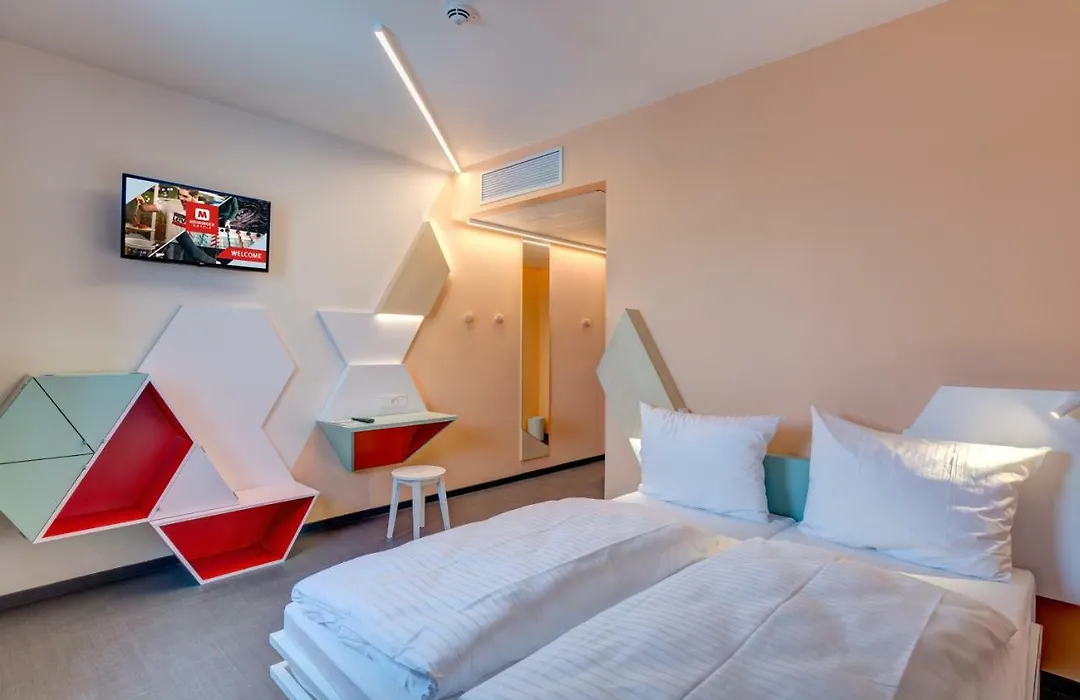 Meininger Hotel Heidelberg Hauptbahnhof-1