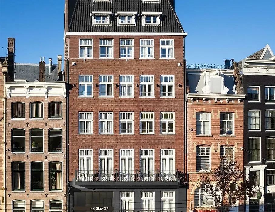 The Highlander Amsterdam-1