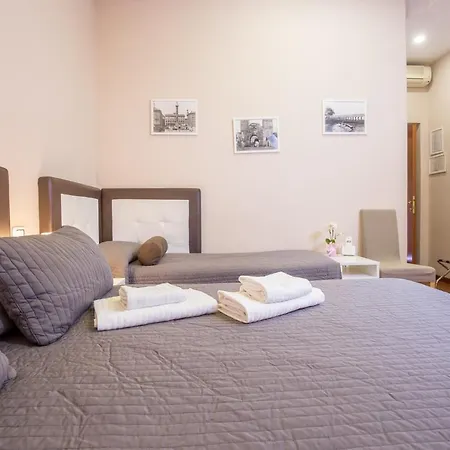 Azzurra Rooms-2