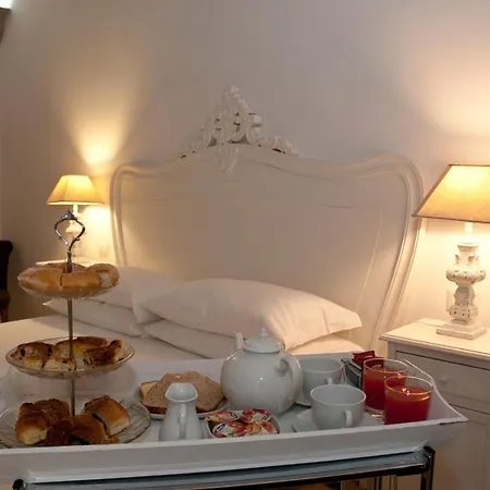 B&B La Finestra Sul Colosseo-3