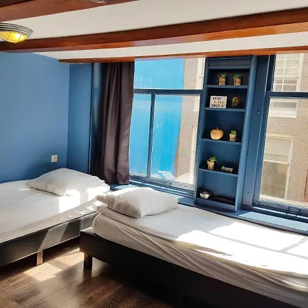 Urban Vibes Guesthouse-3