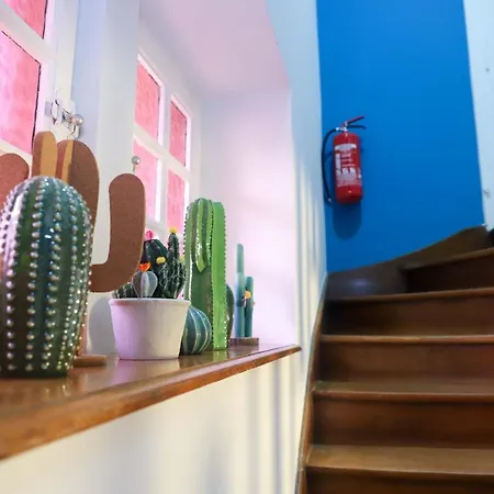The Red House-2