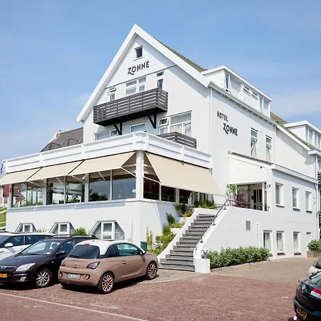 Hotel Zonne-2