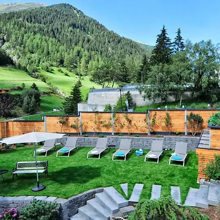 Hotel Garni Stefanie-2