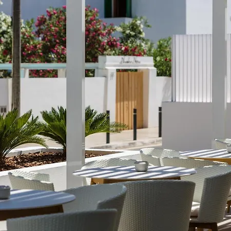 Sunrise Suites-2