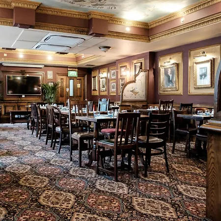 The Mad Hatter Hotel-3