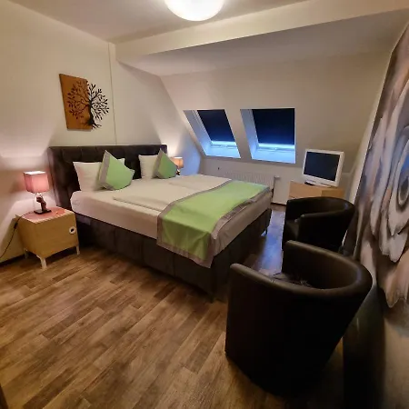 Auenwald Hotel Und Apartmenthaus-2