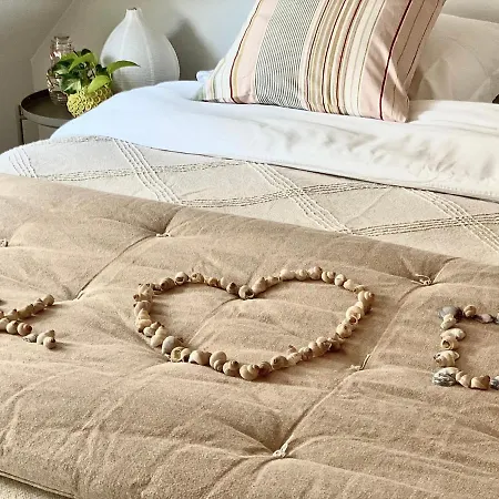 Romantic Wellness BnB Noordwijk-2