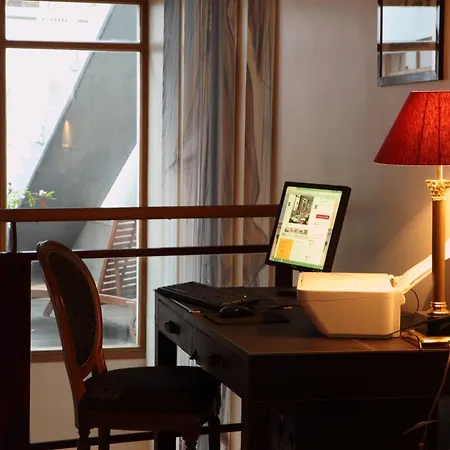Amiral Hotel-2