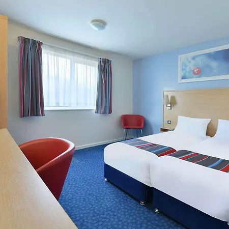Travelodge Inverness Fairways-3