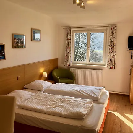 Hotel Schoene Aussicht-2