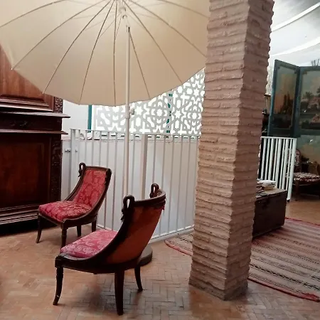 Hostal Casa Del Buen Viaje-3