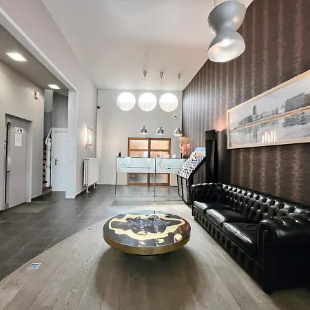 Alpha Hotel-3