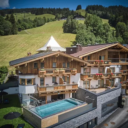Hotel Astrid Mit Panoramapool & Inklusive Jokercard-3