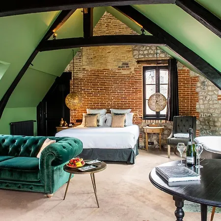 Les Maisons De Lea & Spa-2