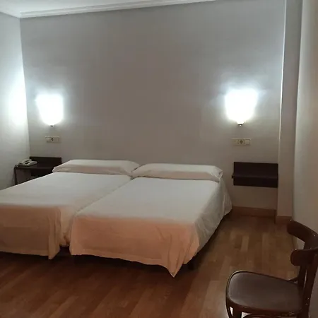 Hotel Madrid Rio-2