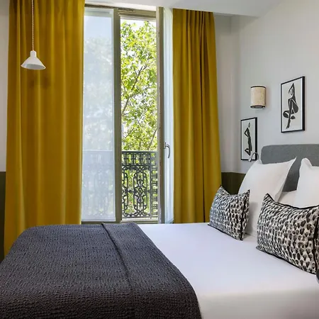 Le Petit Beaumarchais Hotel & Spa-2