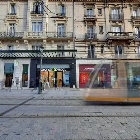 Campanile Orleans Centre Gare-2