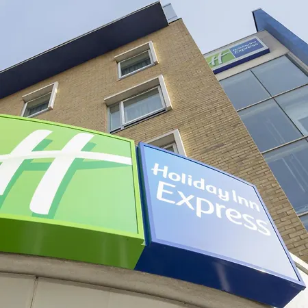 Holiday Inn Express Earls Court By Ihg-3