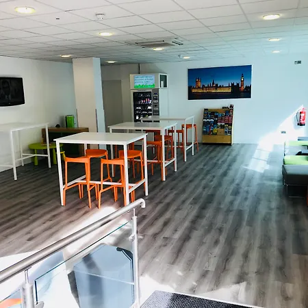 Ibis Styles London Excel-3