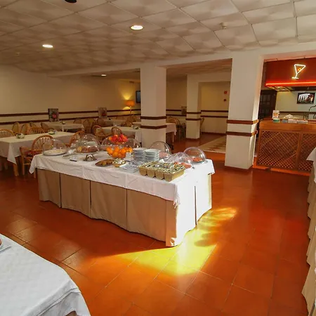 Best Western Hotel Dom Bernardo-3
