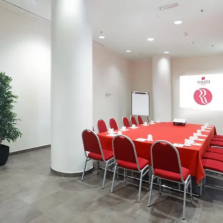 Ramada Plaza By Wyndham Milano-2