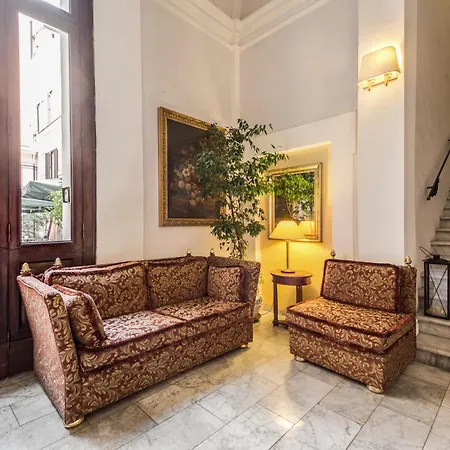 Relais Hotel Antico Palazzo Rospigliosi-3