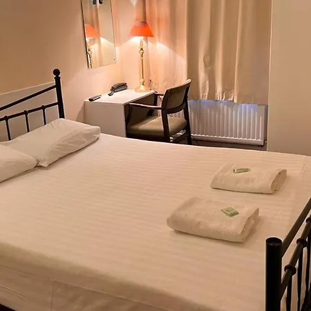 Gresham Hotel Bloomsbury-2