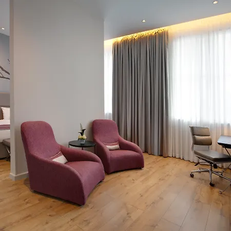 The Posthouse Berlin Potsdamer Platz- Leonardo Limited Edition-2