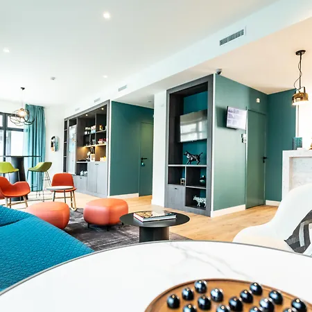 Hotel The Originals City Le Berry - Proche Centre-Ville - Gare-3