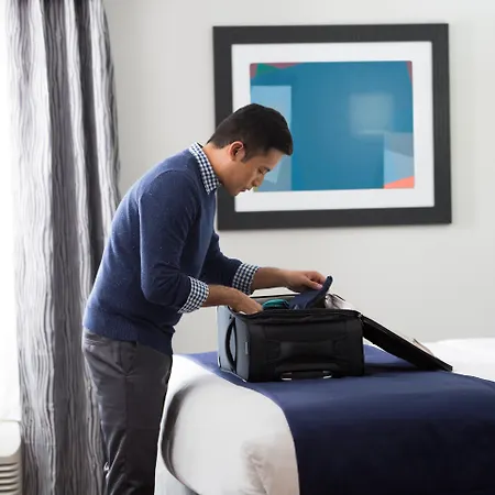 Holiday Inn Express London Victoria By Ihg-3