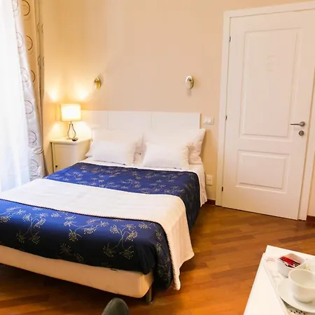 Hotel Martino Ai Monti-3