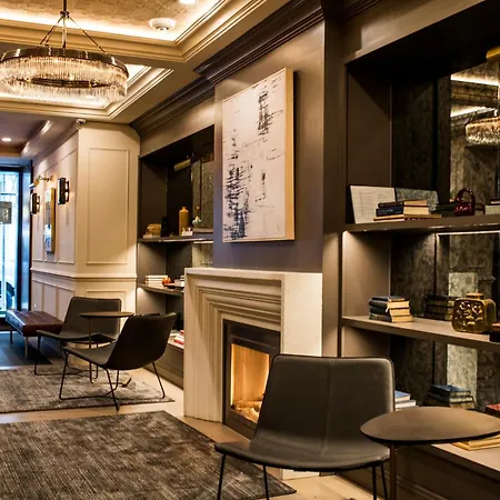 Hotel 32 32-2