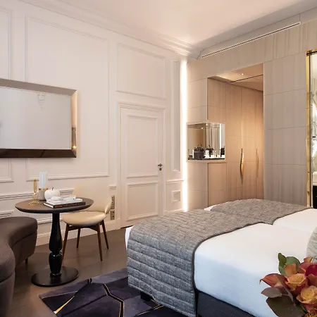 La Clef Champs-Elysees Paris By The Crest Collection-3