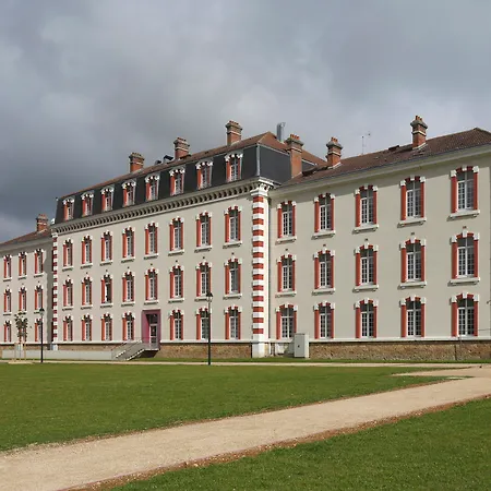 Residence Vacanceole - Les Demeures Champenoises-2