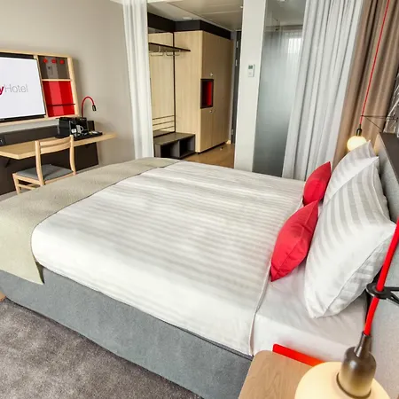 IntercityHotel Amsterdam Airport-2