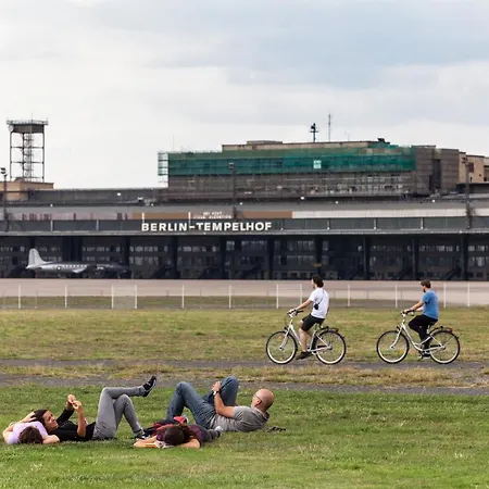 Arbio I Luxury Apartments In East Side Gallery-2