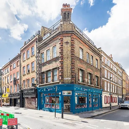 Brick Lane Hub-2
