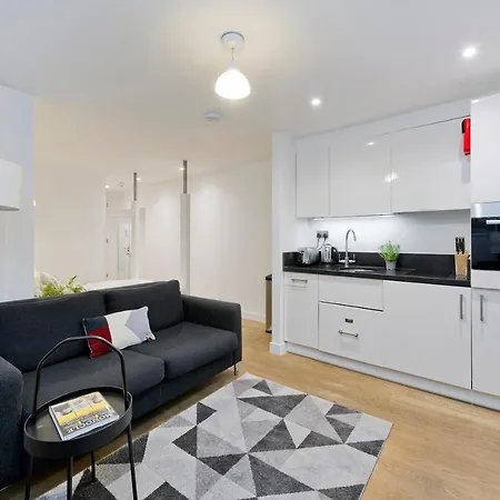 Crane Court By City2Stay-2