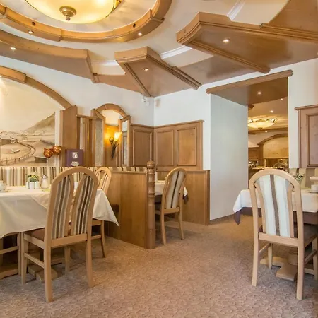 Alphotel Garni Salner-2